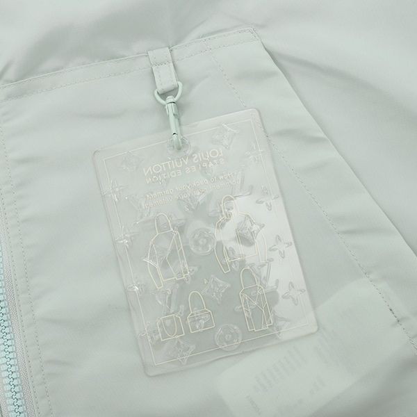 【リバーシブルでかっこいい★】ルイヴィトン ナイロンパーカー偽物 1AAT3D